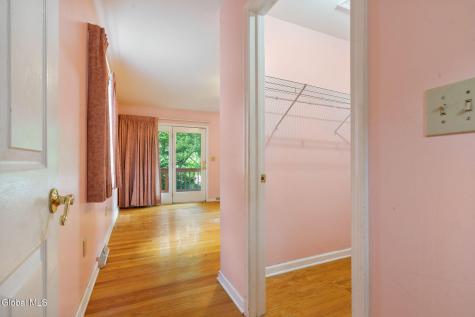 23 Colonial Avenue Albany NY 12203