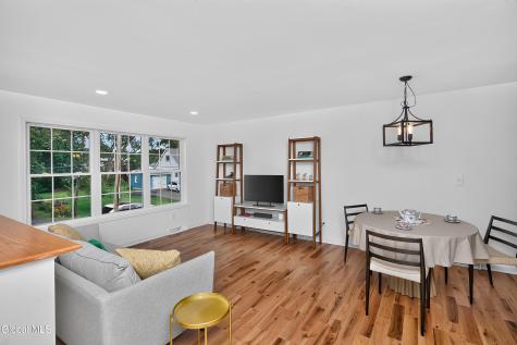 39 New Jersey Avenue Rensselaer NY 12144