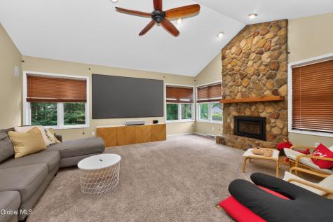 35 Ginger Terrace Clifton Park NY 12065