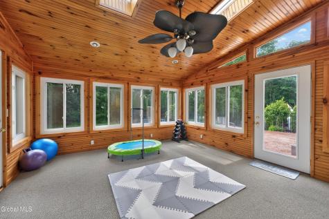 35 Ginger Terrace Clifton Park NY 12065
