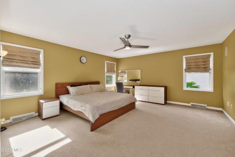 35 Ginger Terrace Clifton Park NY 12065