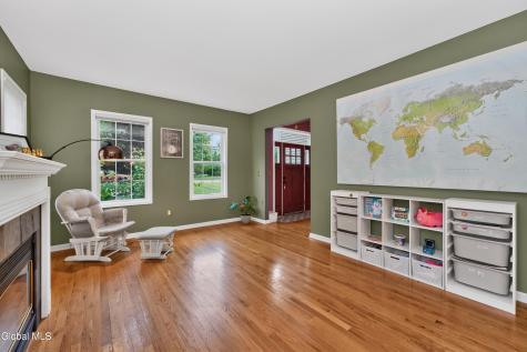 35 Ginger Terrace Clifton Park NY 12065