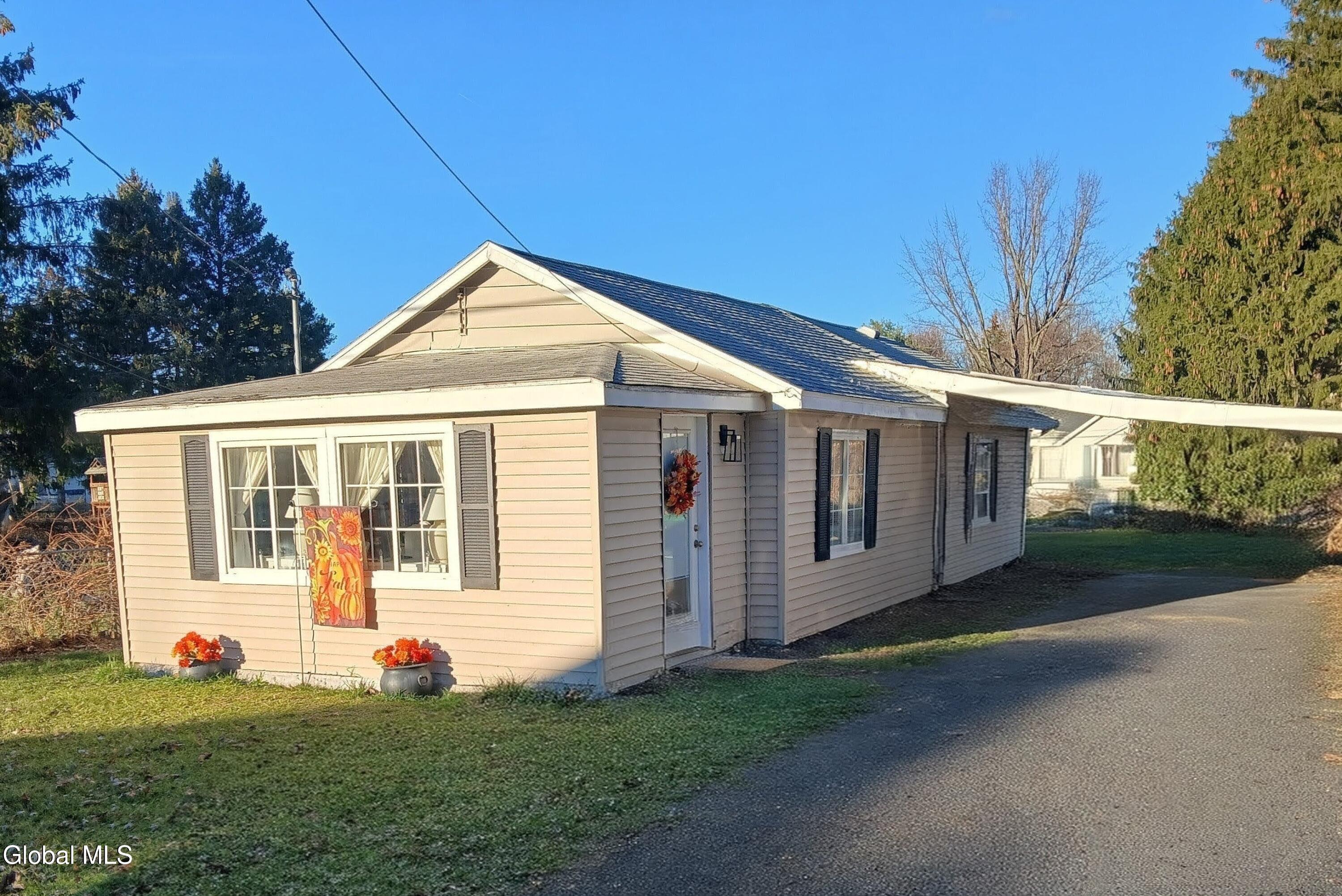 347 Hillcrest Street Troy NY 12182