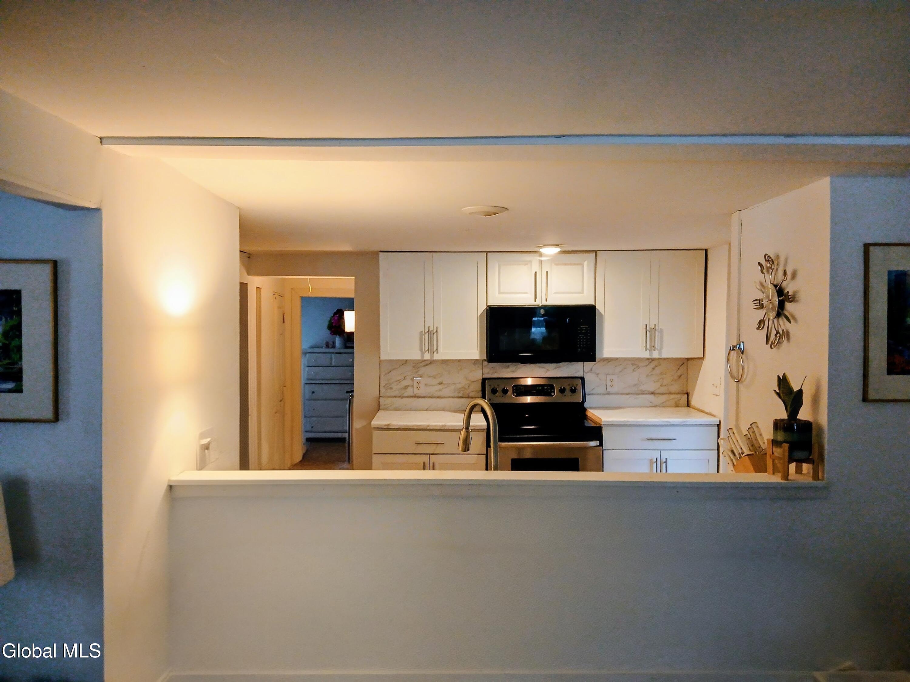 347 Hillcrest Street Troy NY 12182