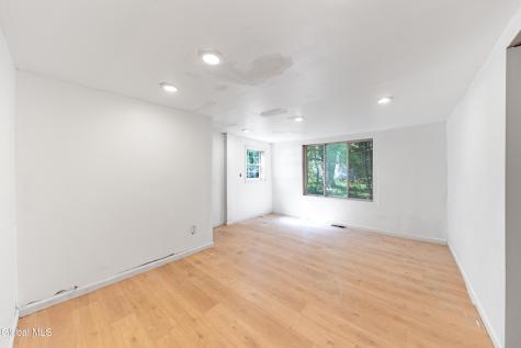 7 Clearwater Street Ravena NY 12143