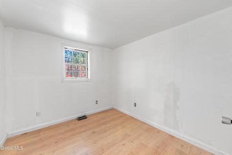 7 Clearwater Street Ravena NY 12143