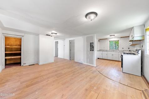 7 Clearwater Street Ravena NY 12143