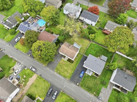 8 Denise Court Rensselaer NY 12144