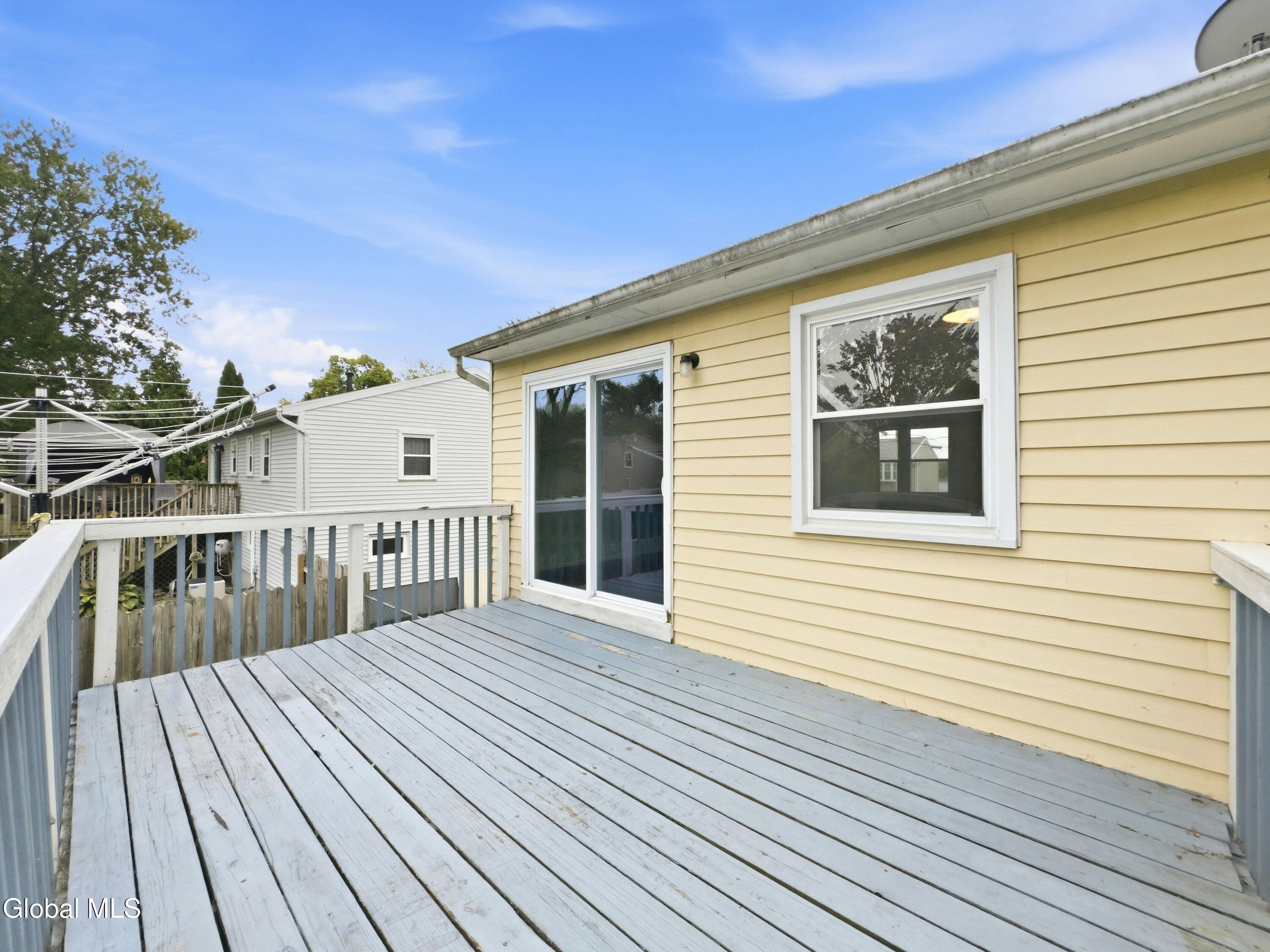 8 Denise Court Rensselaer NY 12144