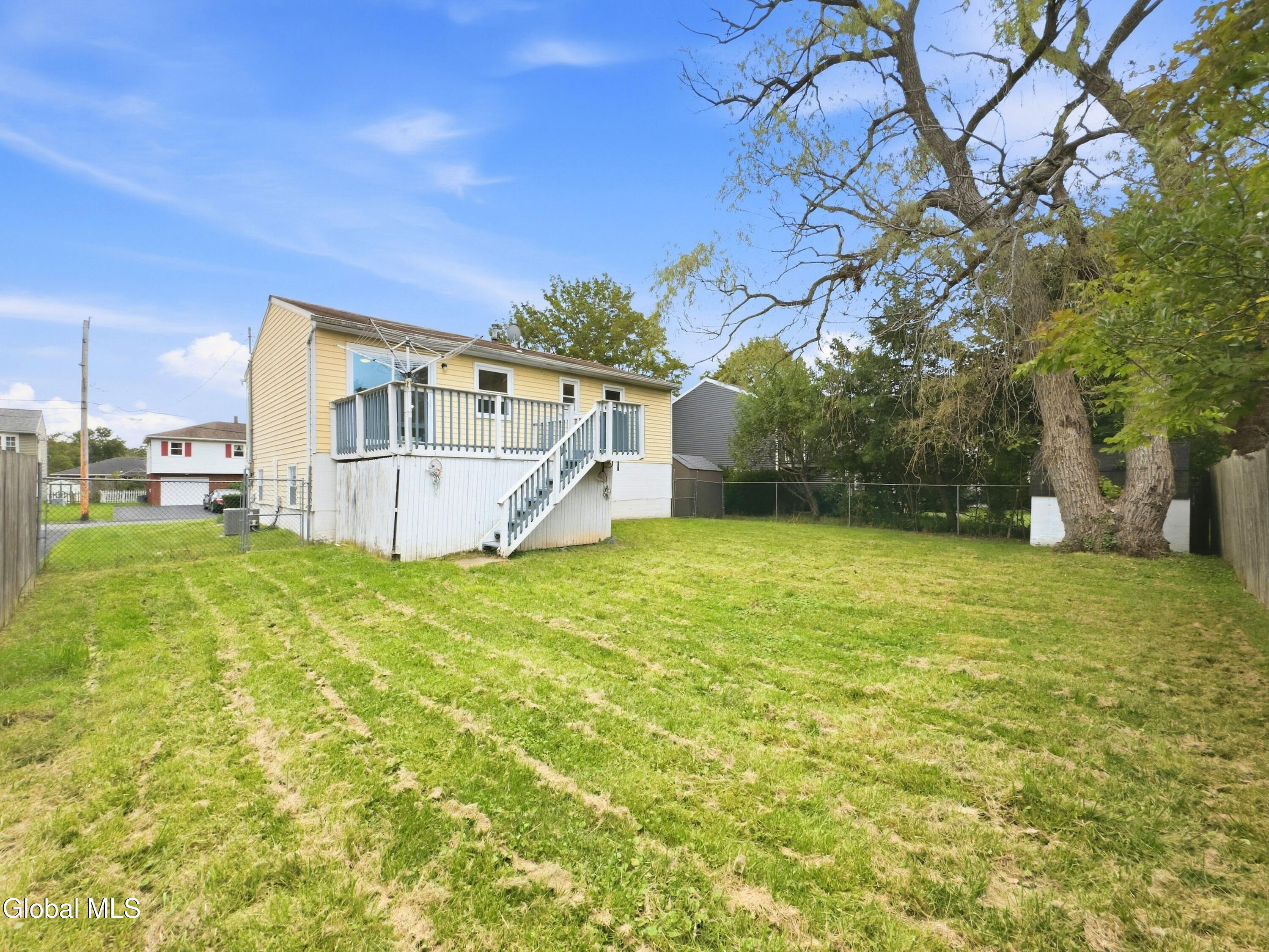 8 Denise Court Rensselaer NY 12144