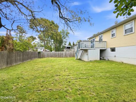 8 Denise Court Rensselaer NY 12144