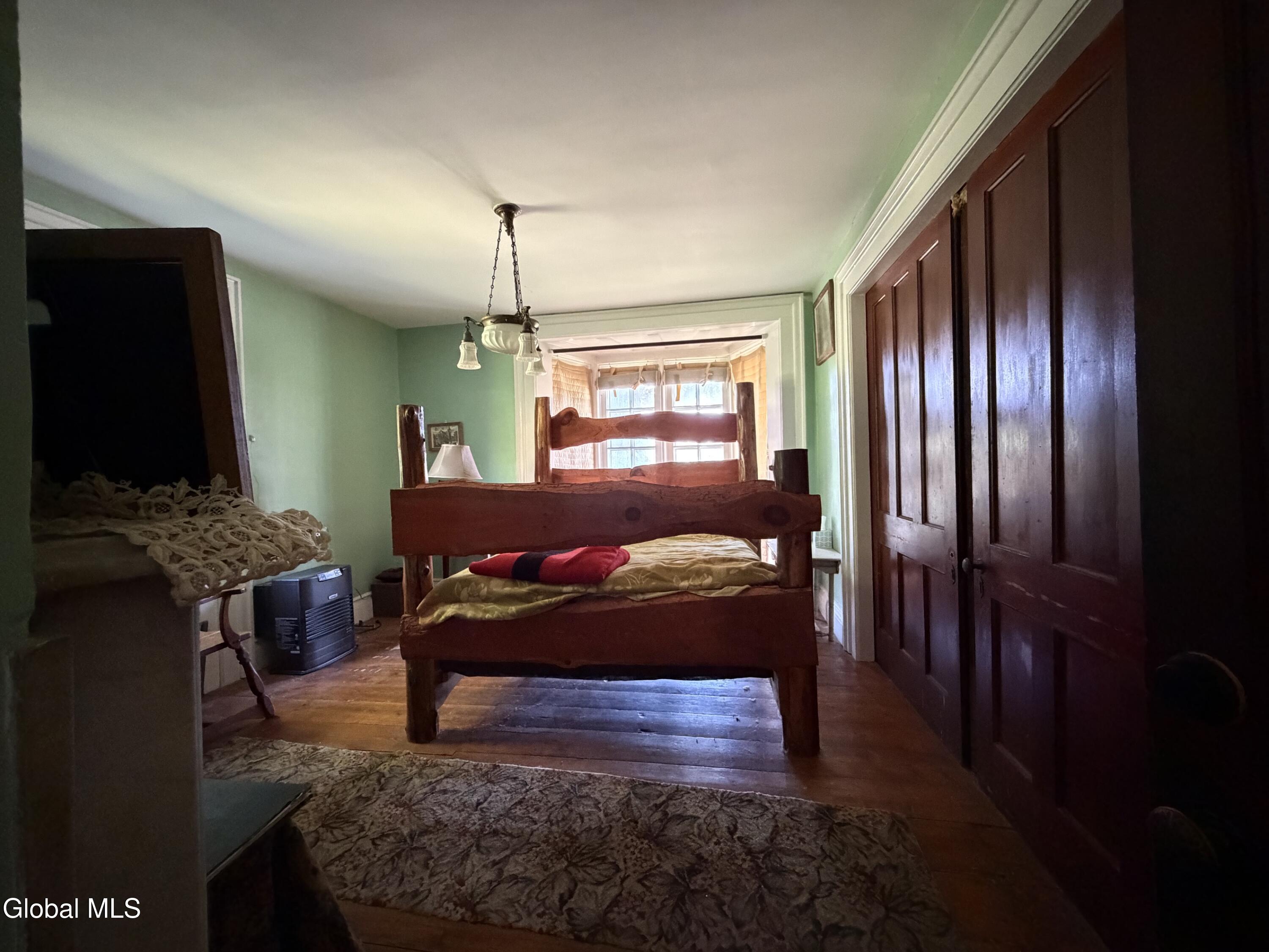 2056 Creek Road Crown Point NY 12928