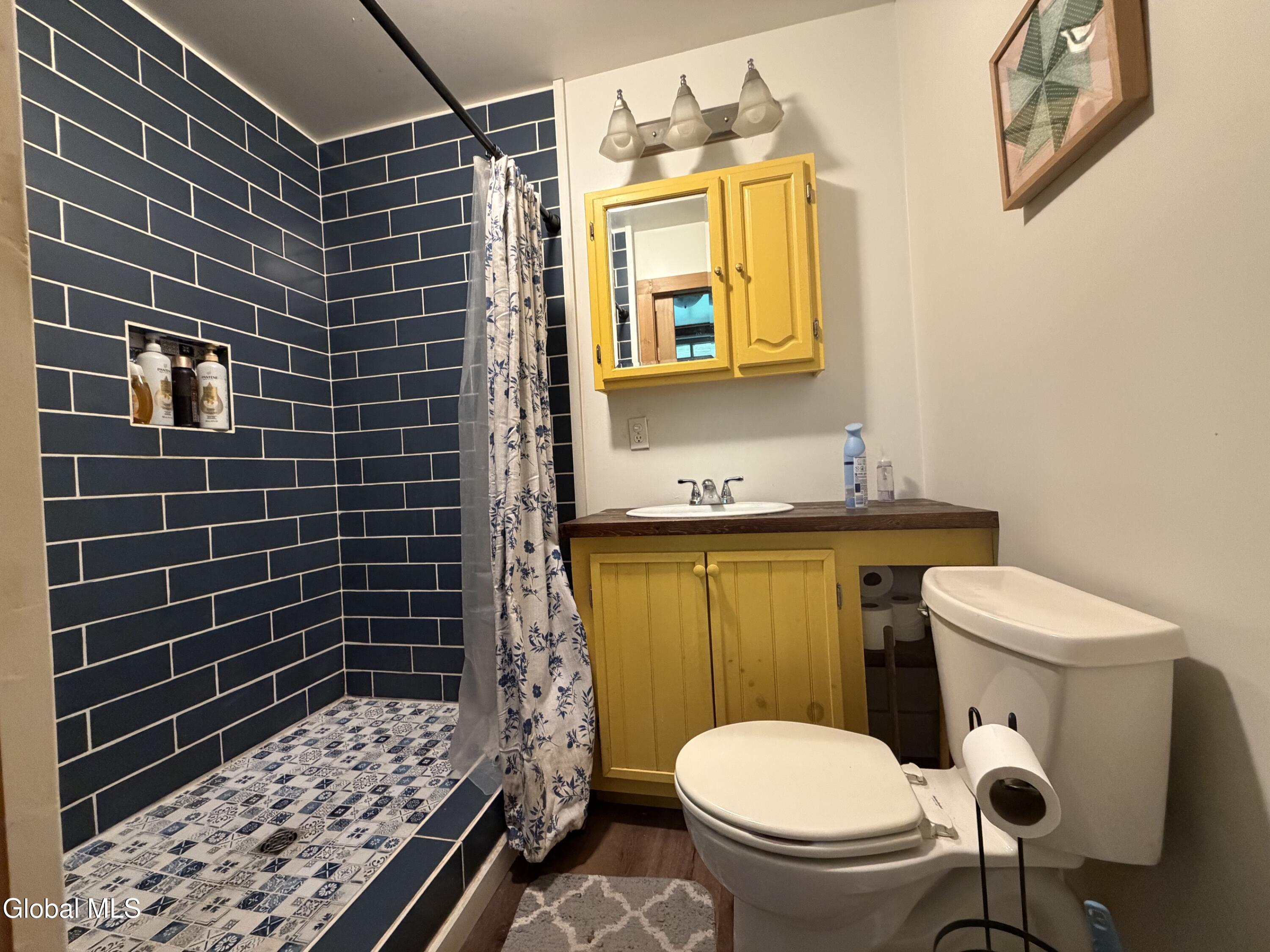2056 Creek Road Crown Point NY 12928