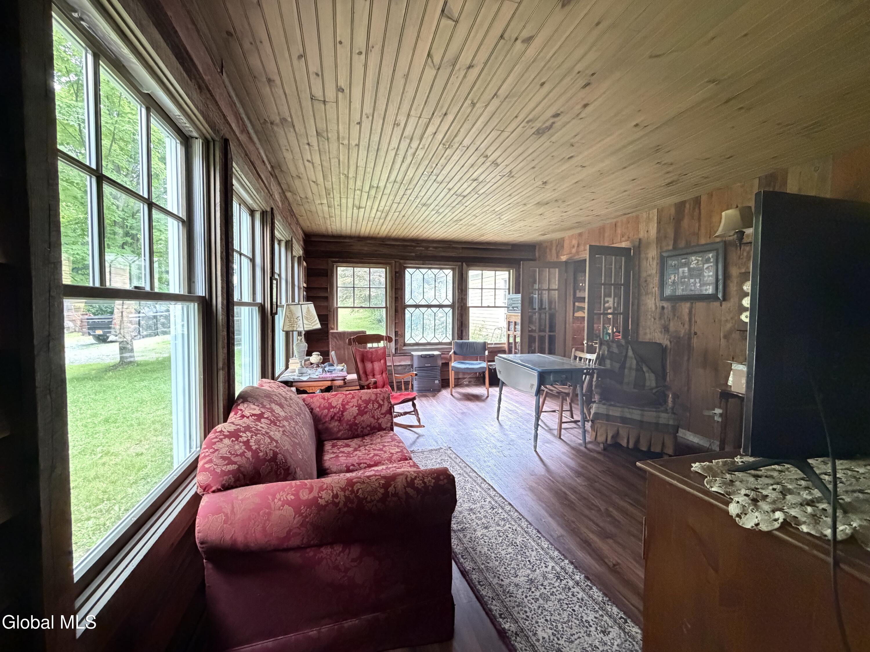 2056 Creek Road Crown Point NY 12928