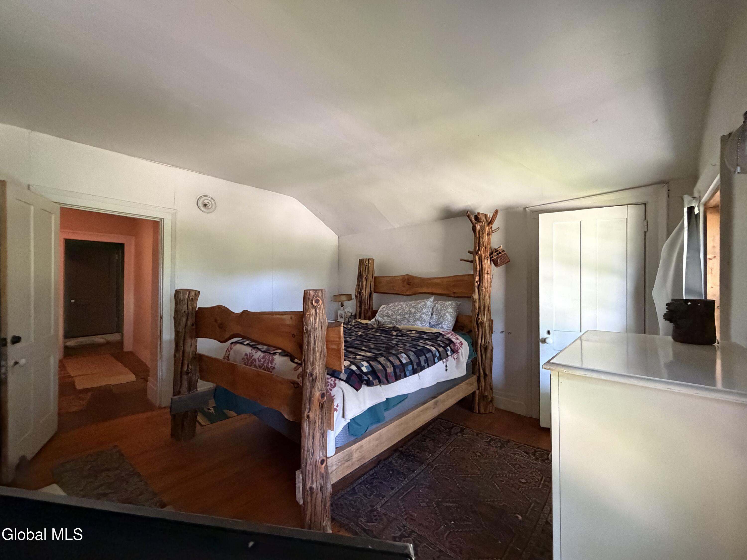 2056 Creek Road Crown Point NY 12928