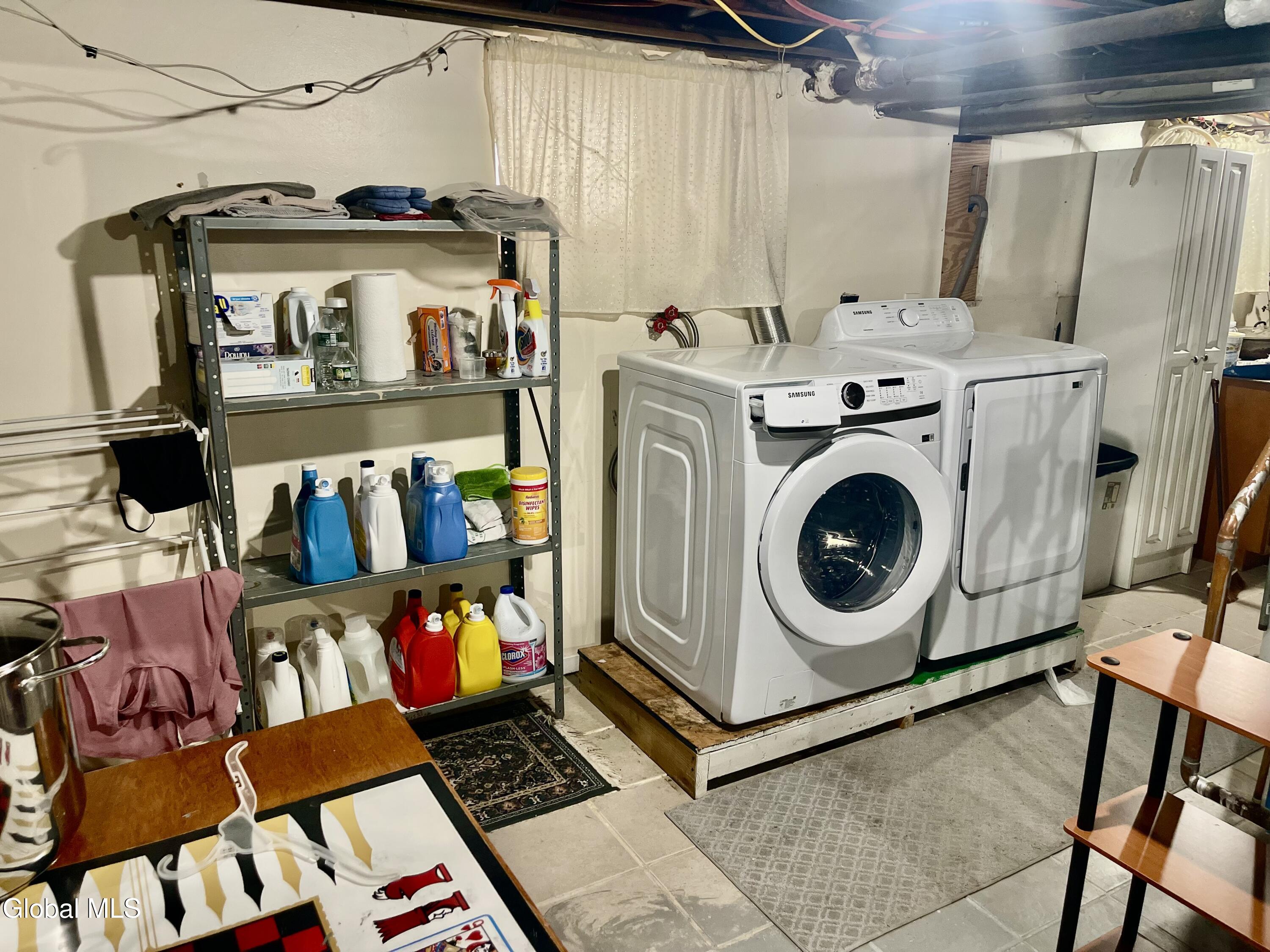 1205 Helderberg Avenue Schenectady NY 12306