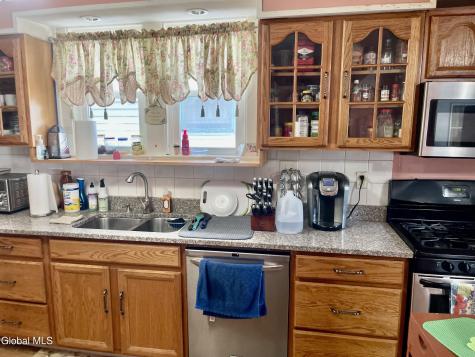 1205 Helderberg Avenue Schenectady NY 12306
