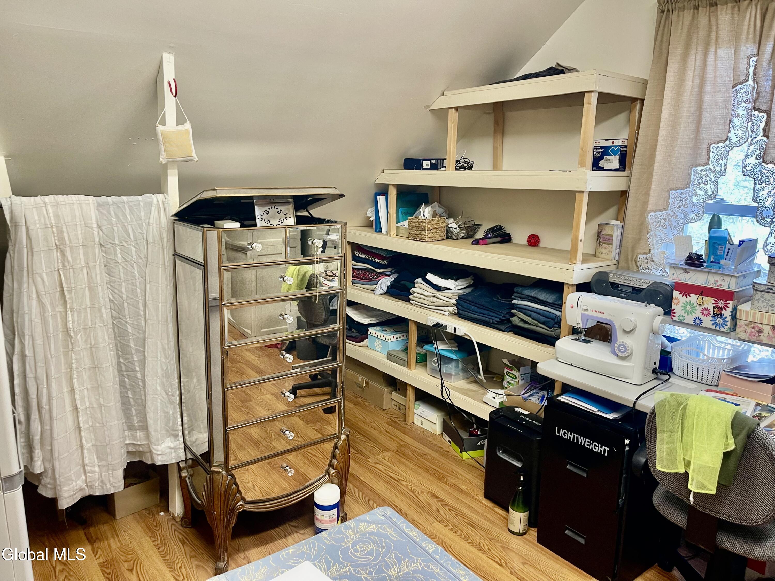 1205 Helderberg Avenue Schenectady NY 12306