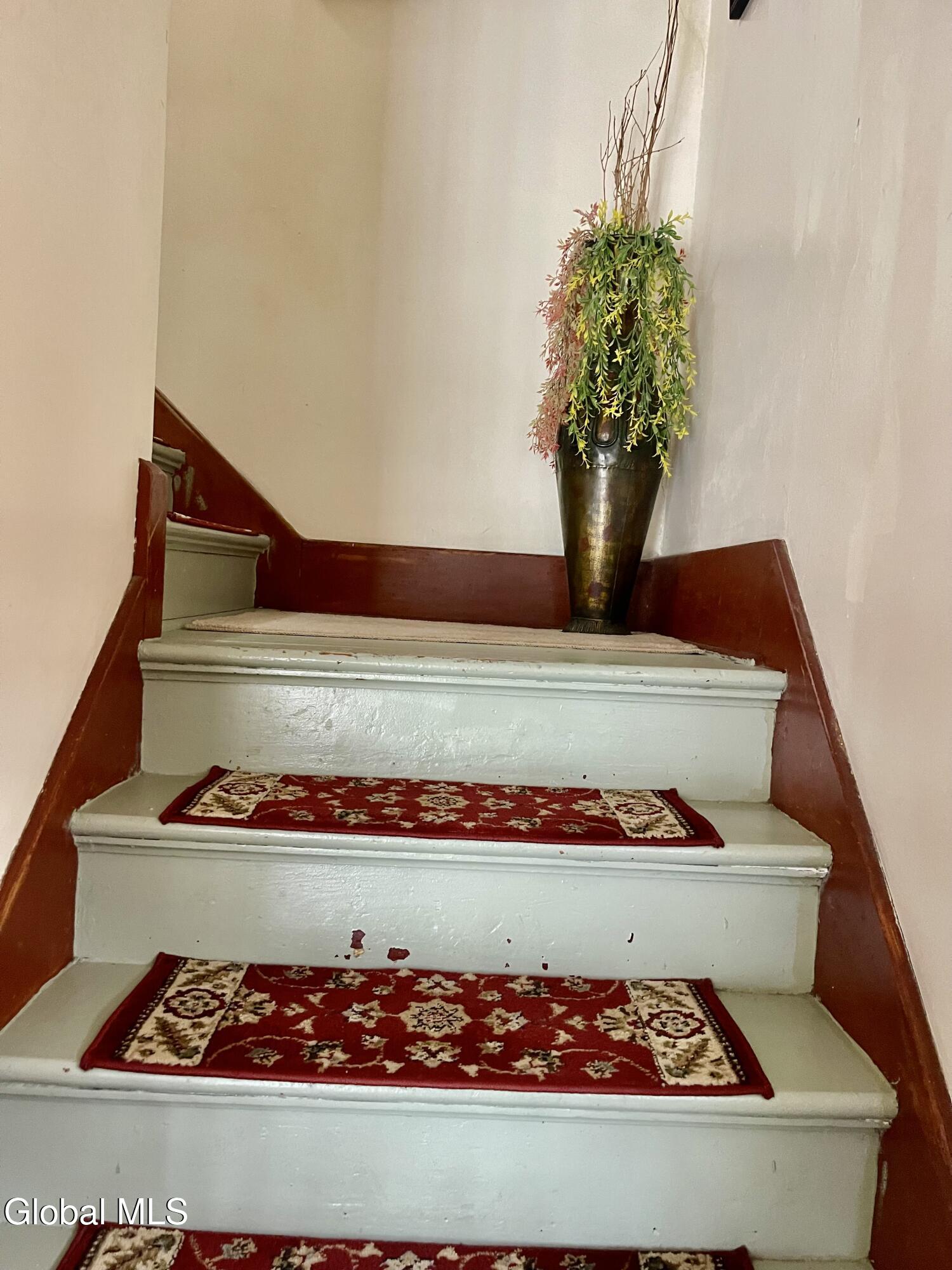 1205 Helderberg Avenue Schenectady NY 12306