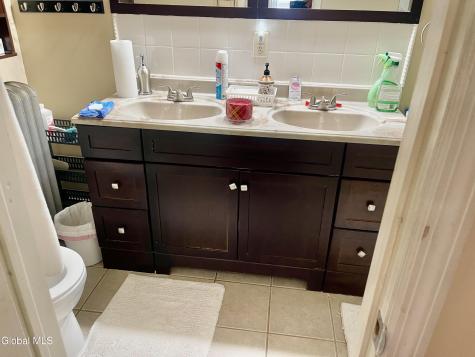 1205 Helderberg Avenue Schenectady NY 12306