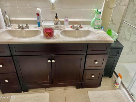 1205 Helderberg Avenue Schenectady NY 12306