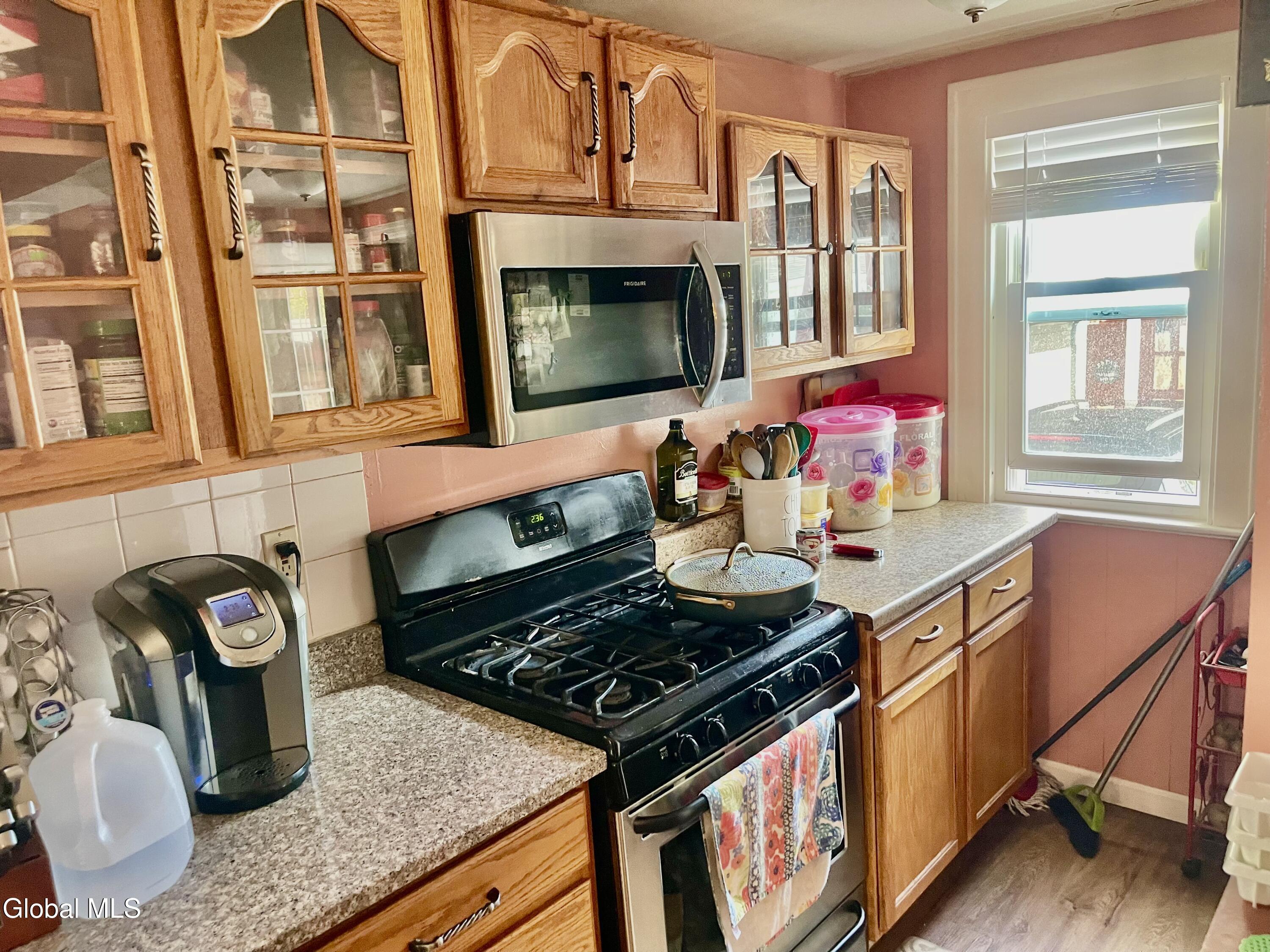 1205 Helderberg Avenue Schenectady NY 12306
