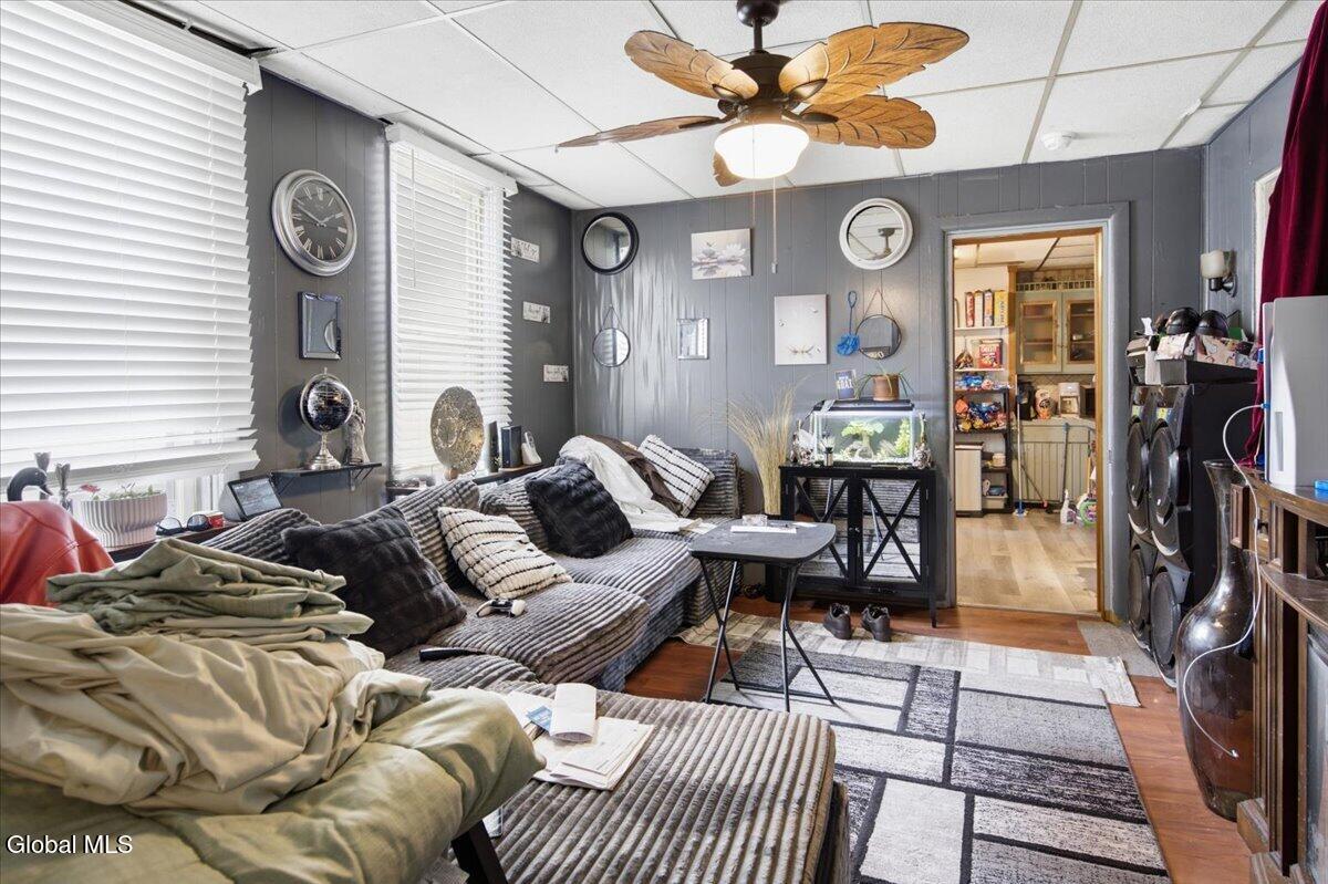 117 E State Street Johnstown NY 12095