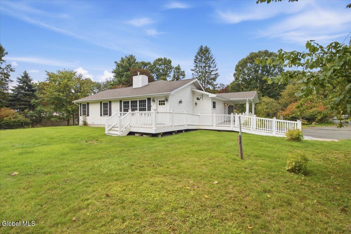 11 Denver Drive West Sand Lake NY 12196