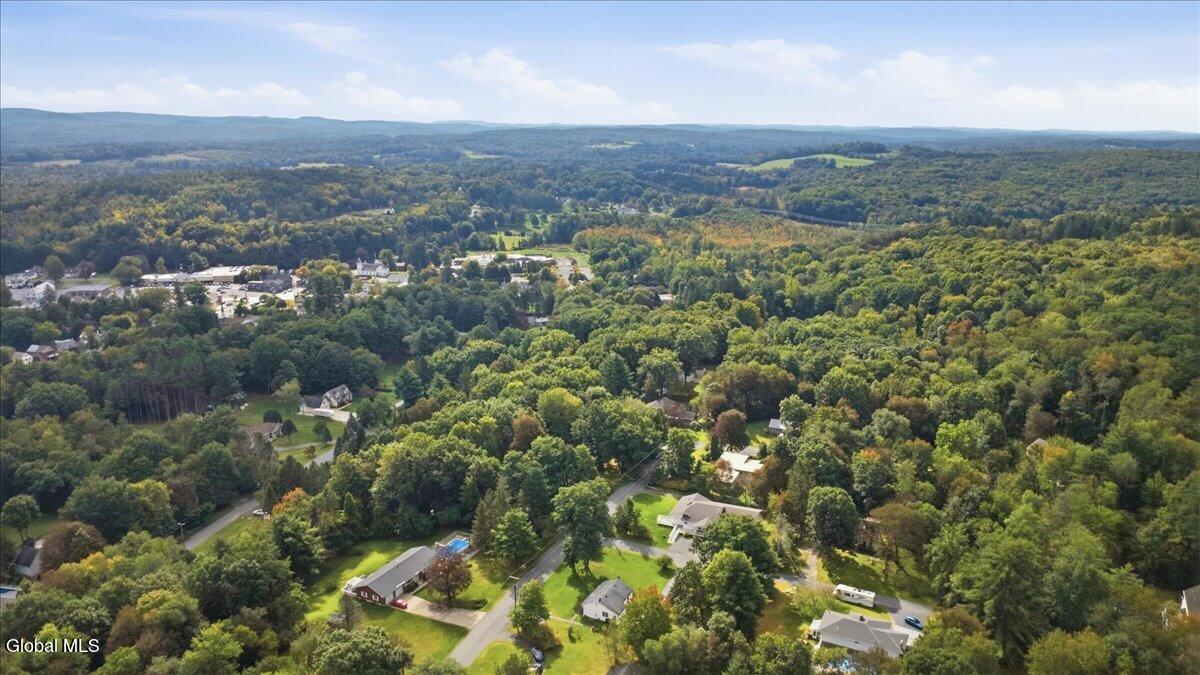 11 Denver Drive West Sand Lake NY 12196