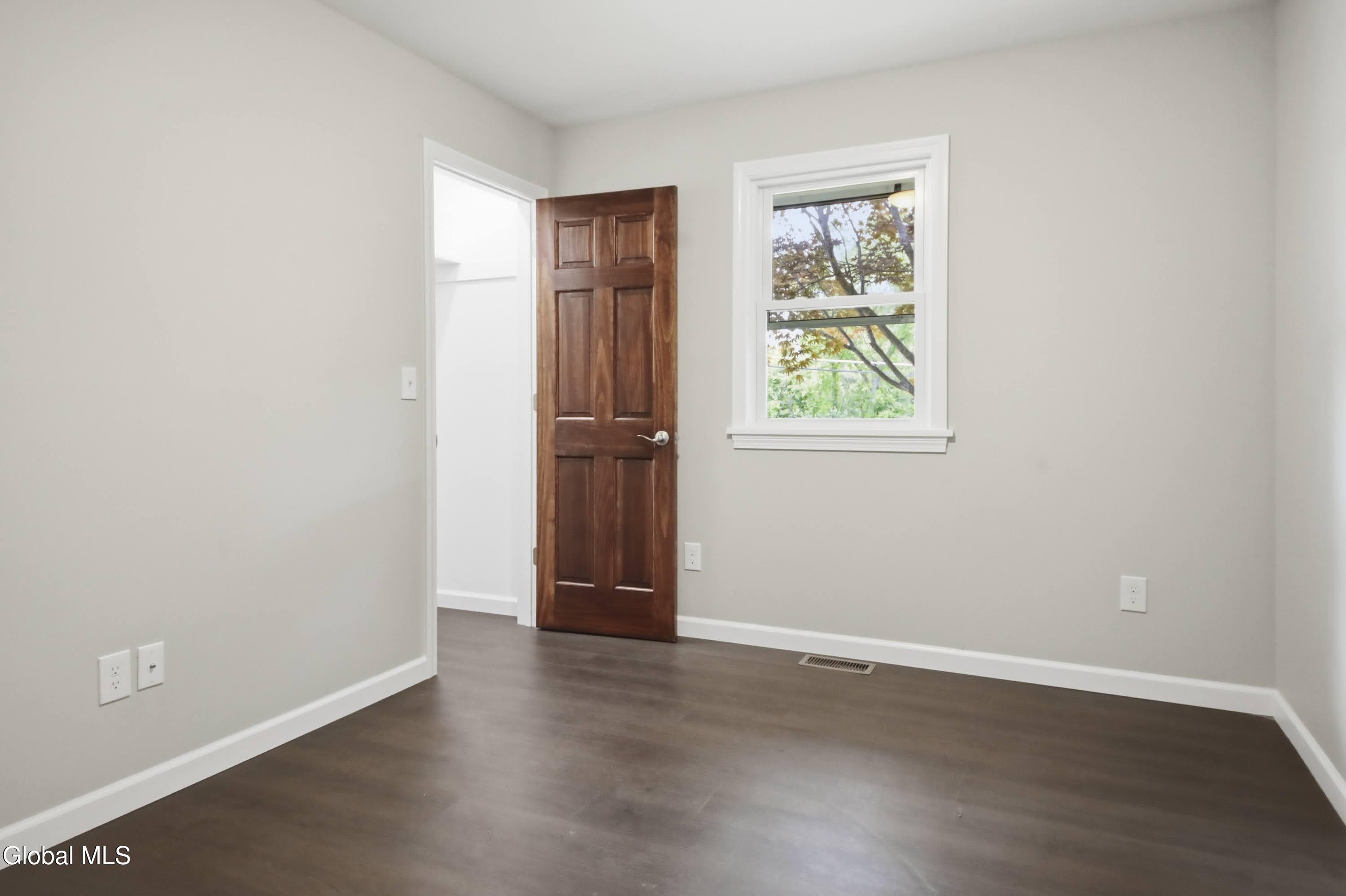 36 Snake Hill Road Glenville NY 12302