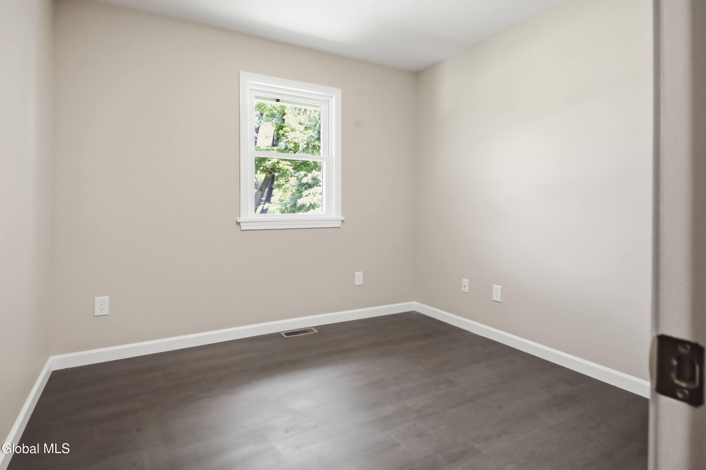36 Snake Hill Road Glenville NY 12302