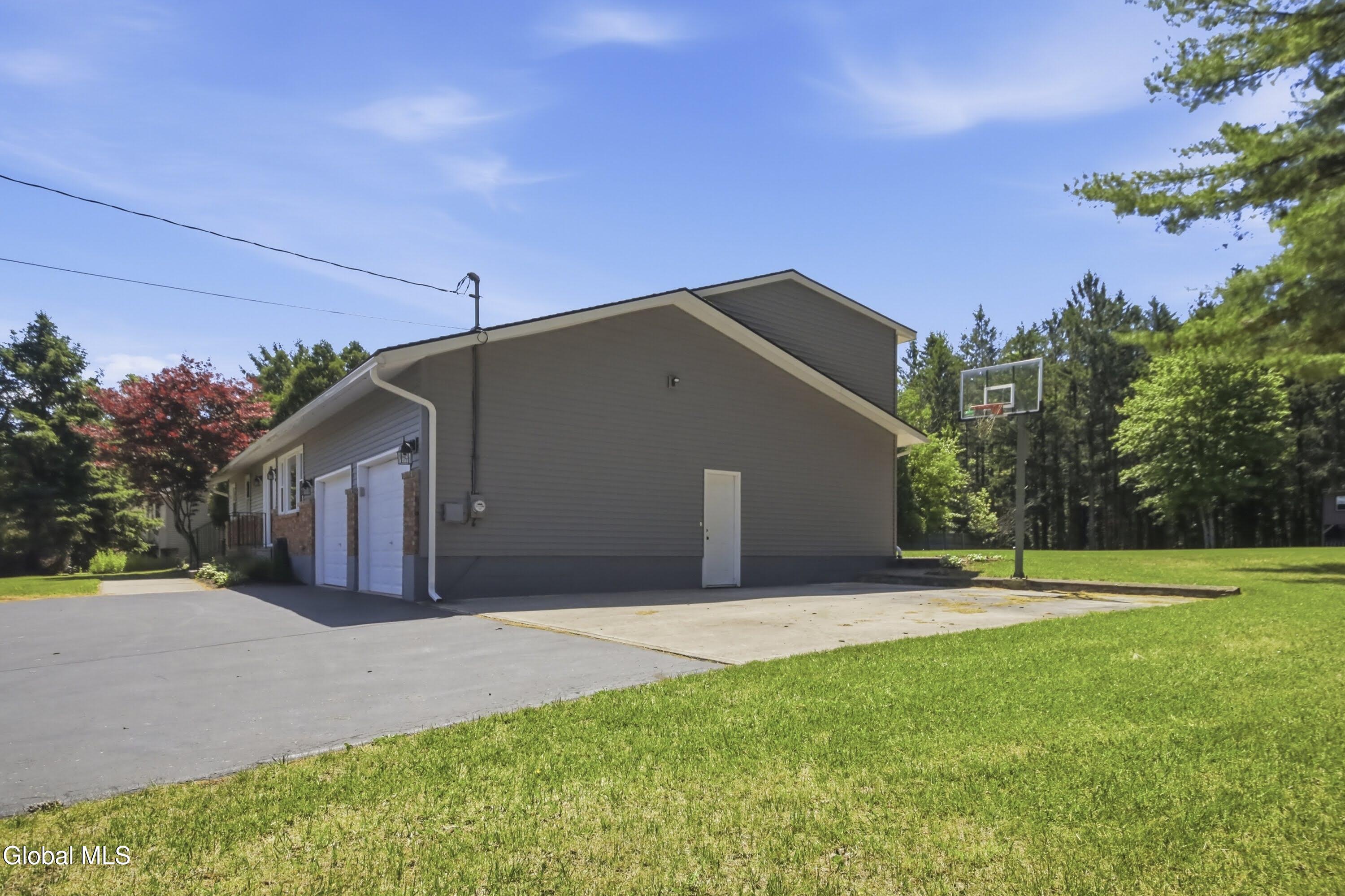 36 Snake Hill Road Glenville NY 12302