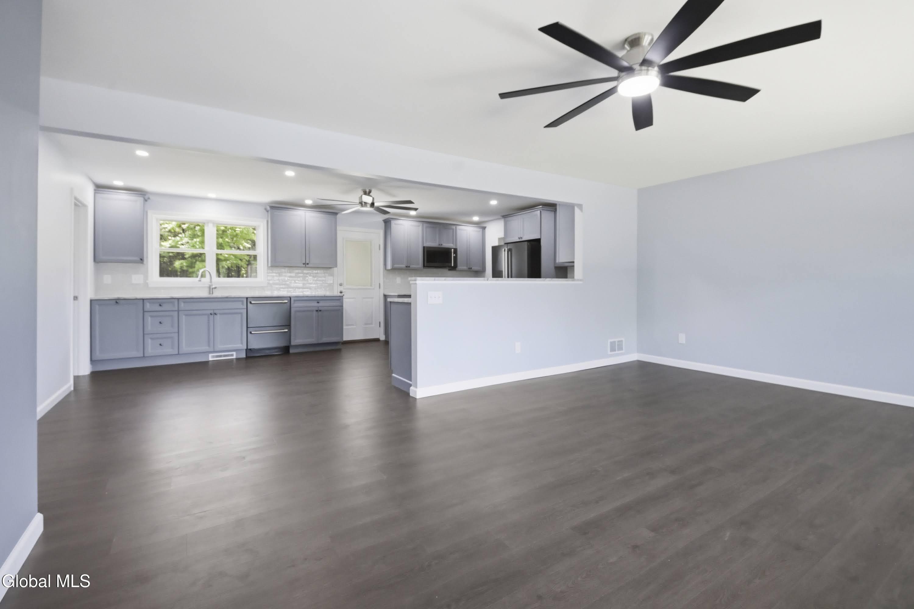 36 Snake Hill Road Glenville NY 12302