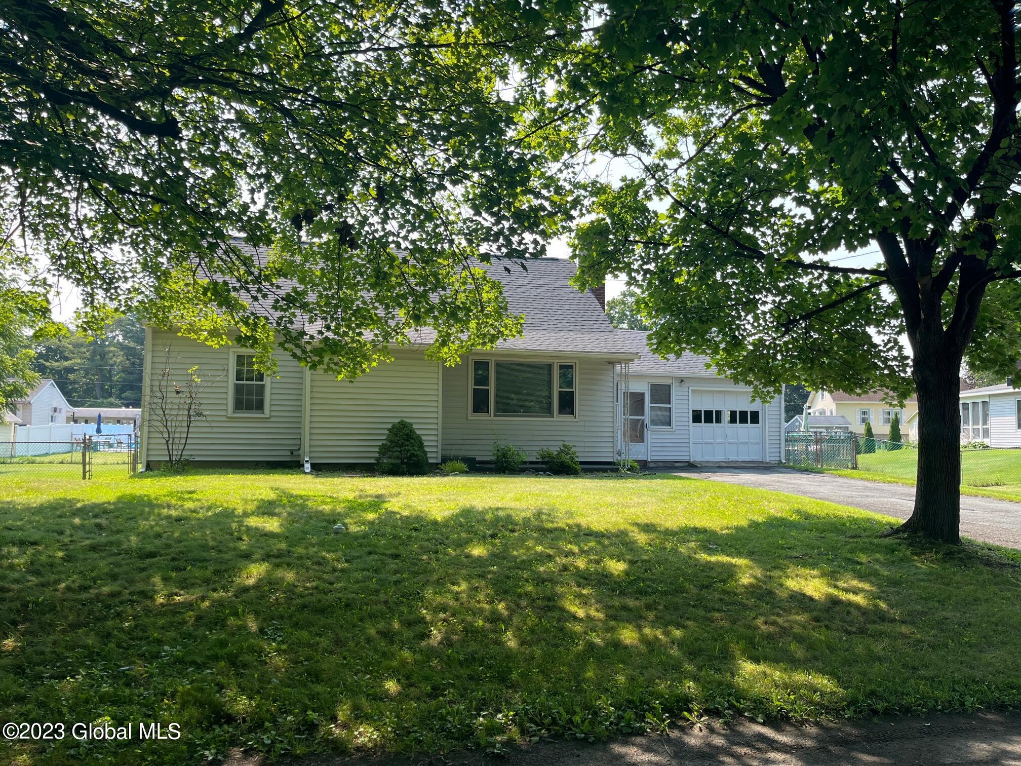 5 Powell Street Wynantskill NY 12198