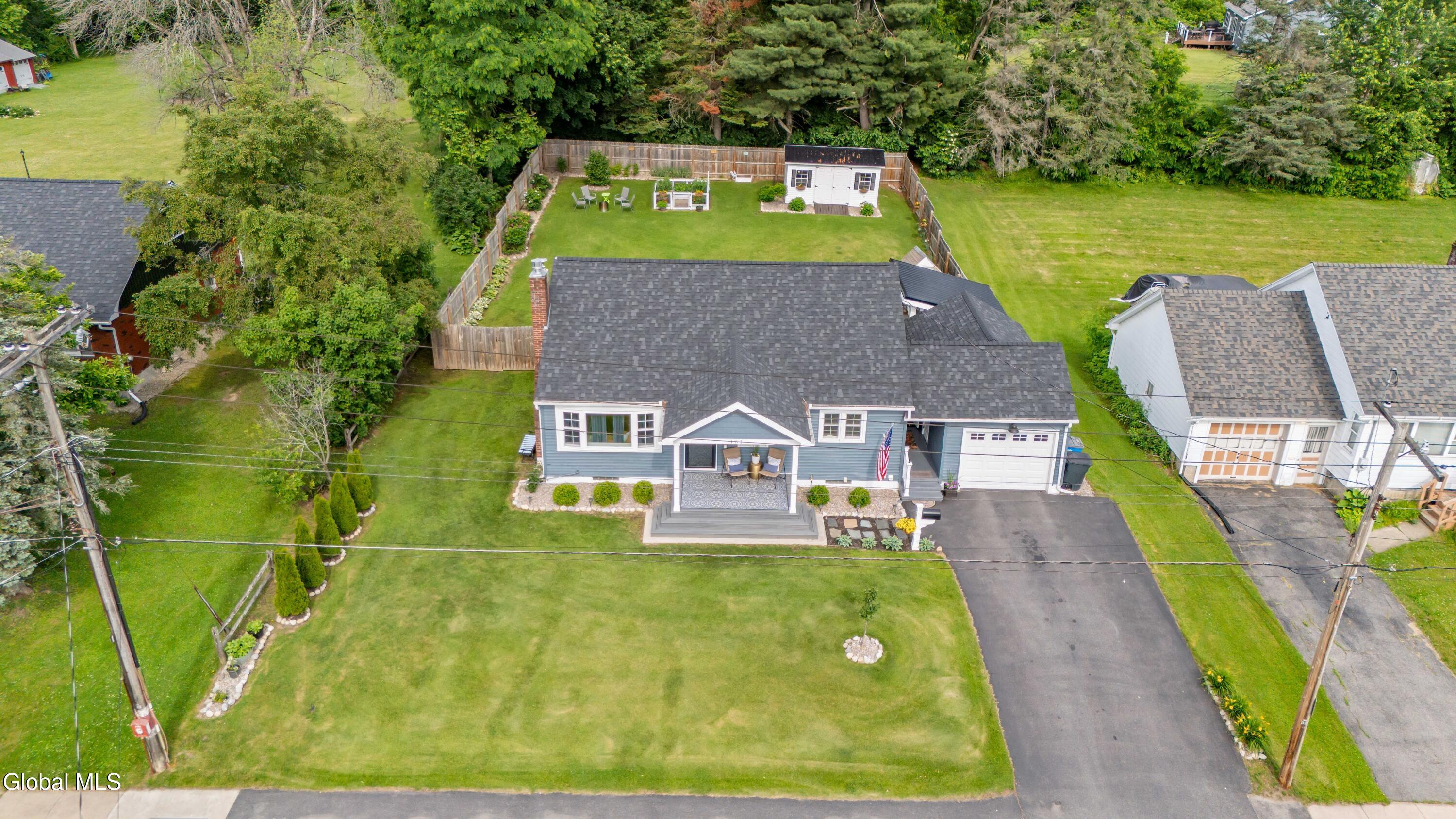 151 Pleasant Avenue Johnstown NY 12095
