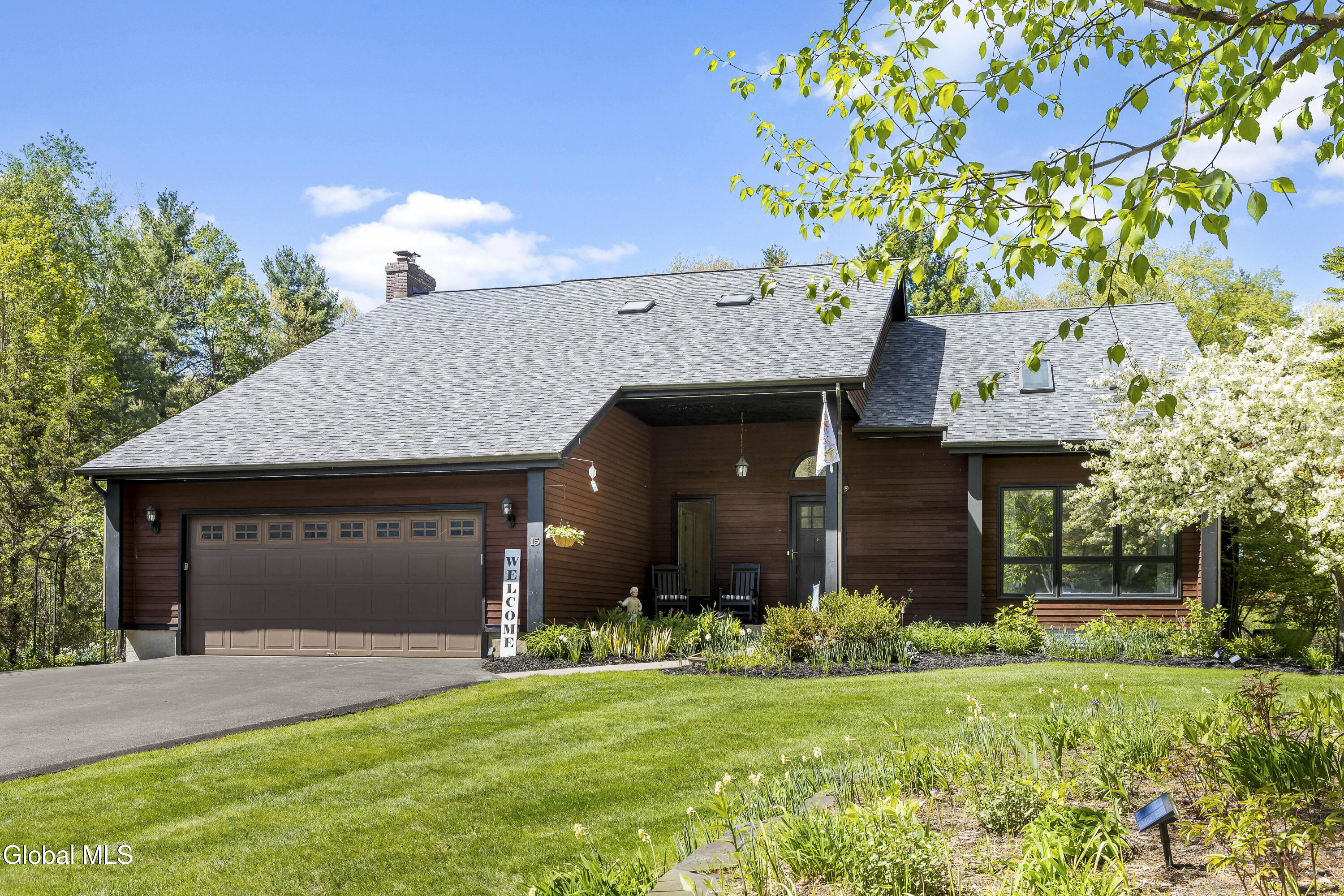 15 Dyer Switch Road Saratoga Springs NY 12866