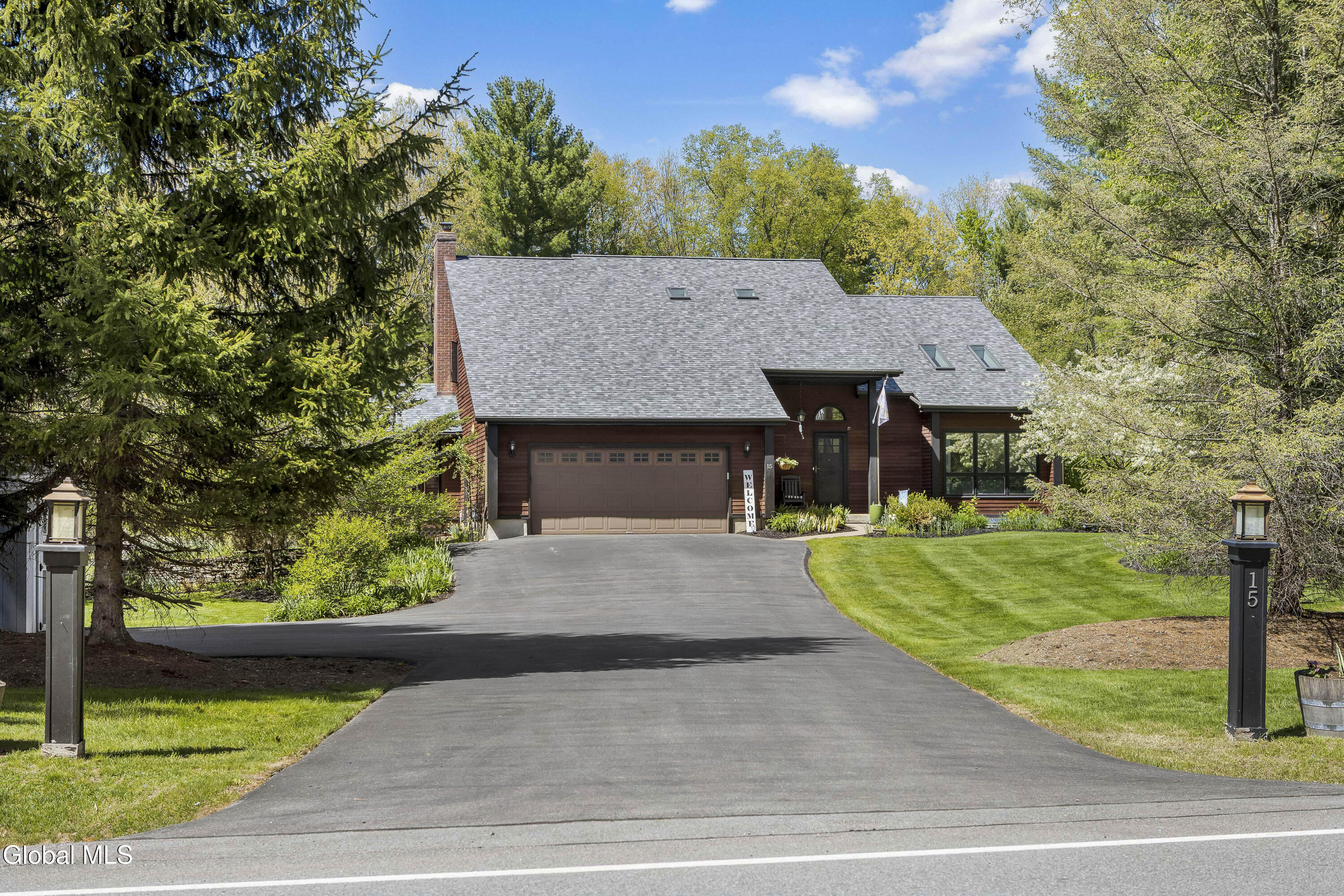15 Dyer Switch Road Saratoga Springs NY 12866