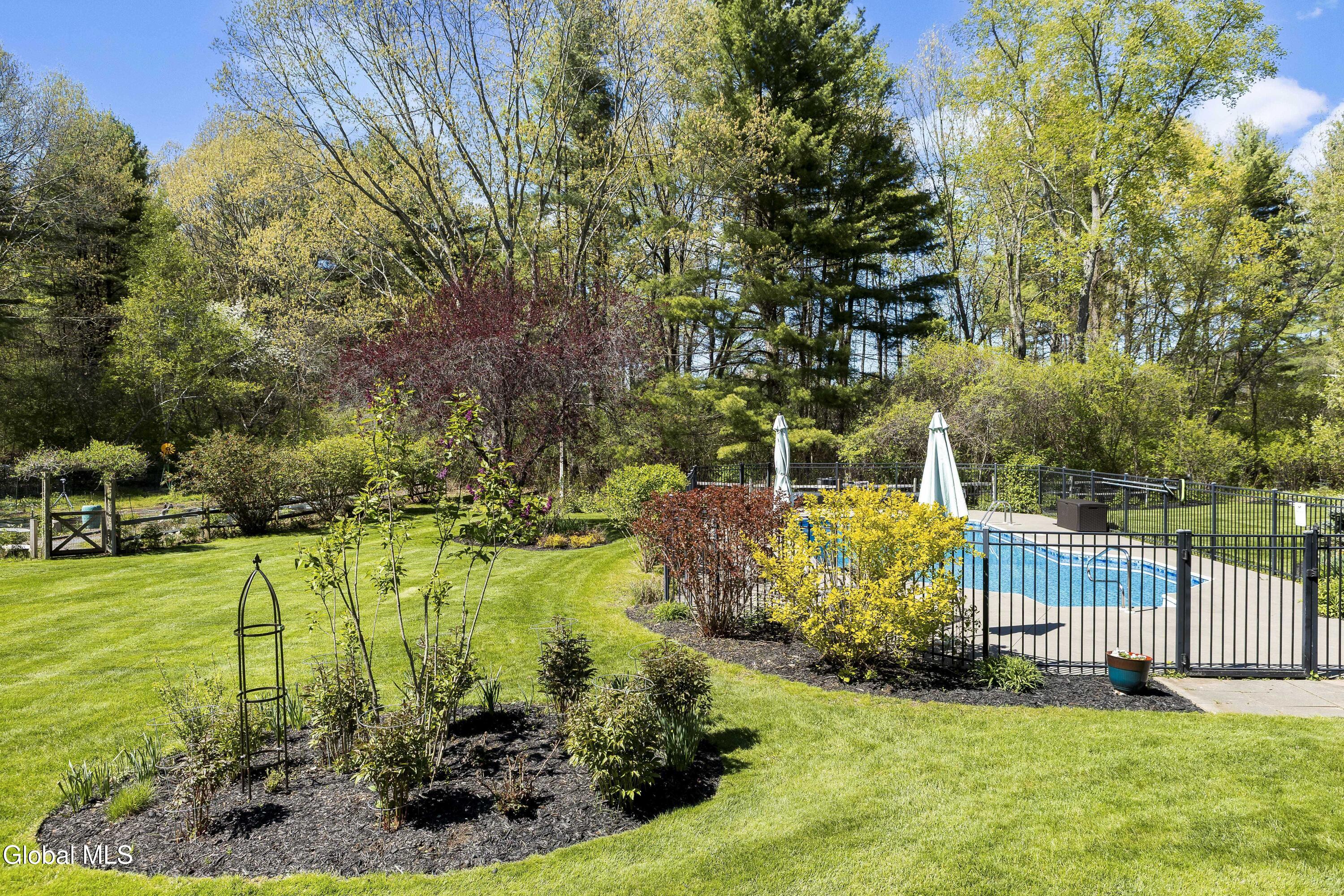 15 Dyer Switch Road Saratoga Springs NY 12866