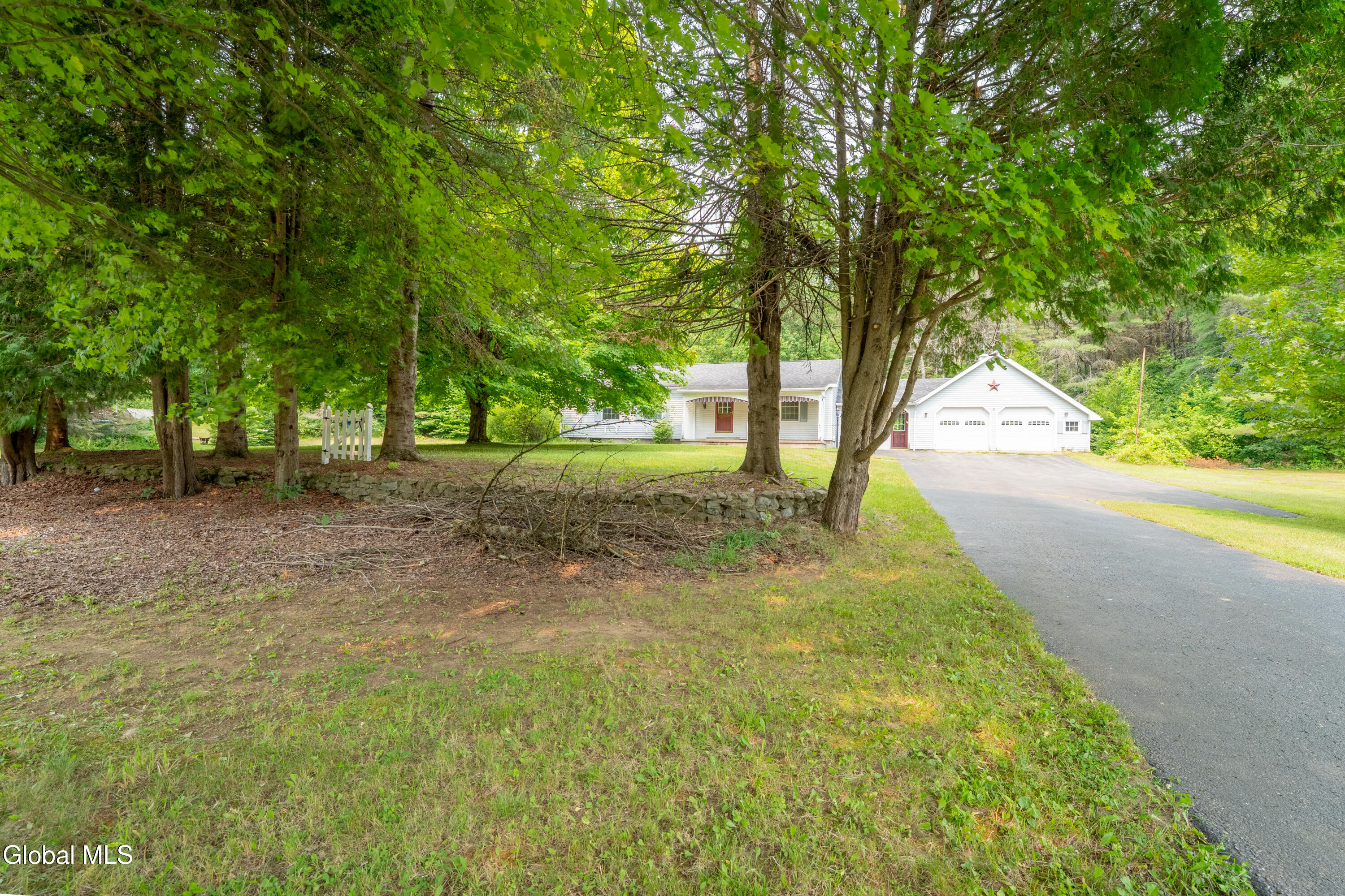 430 County Highway 101 Gloversville NY 12078