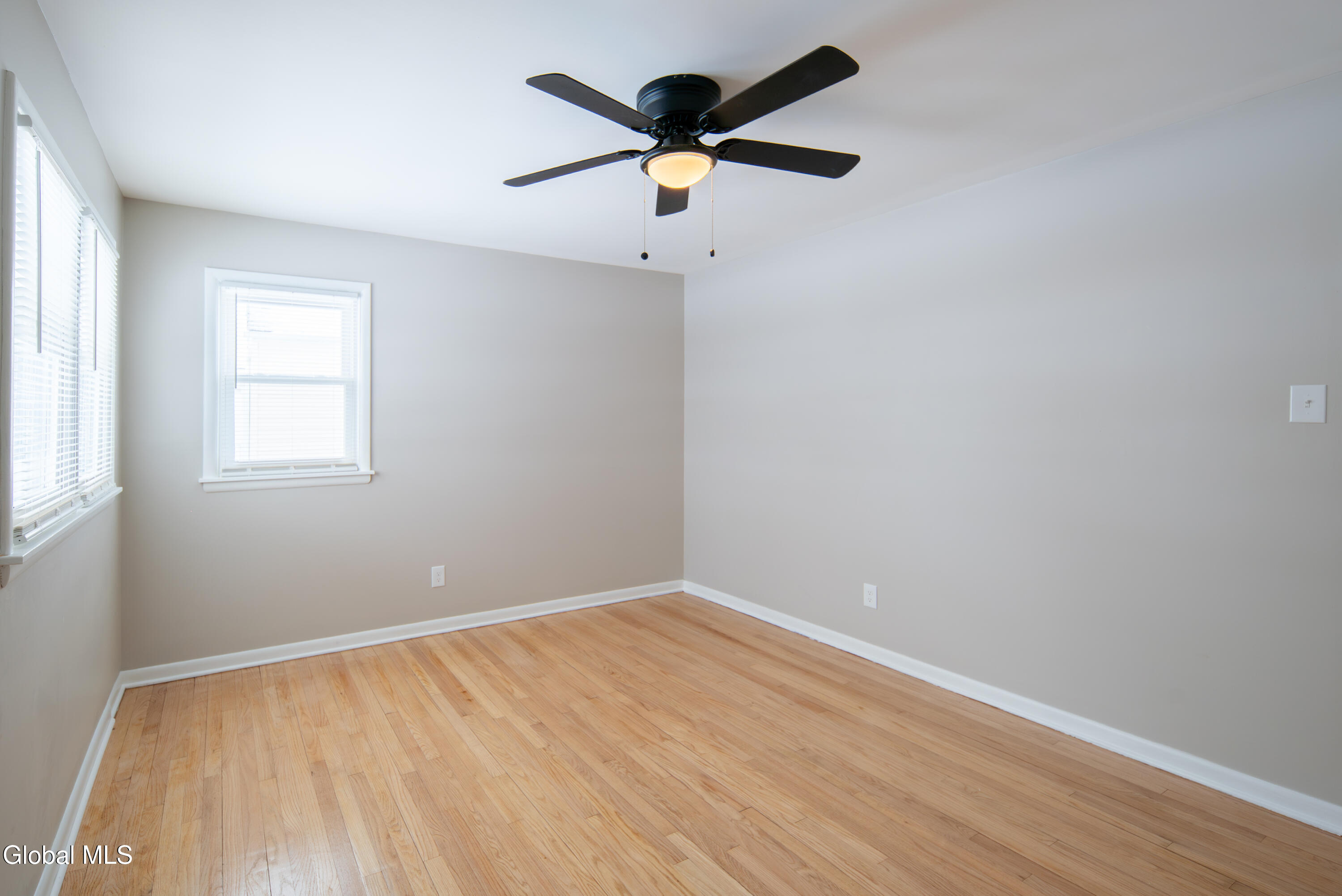 59 Lawnridge Avenue Albany NY 12208