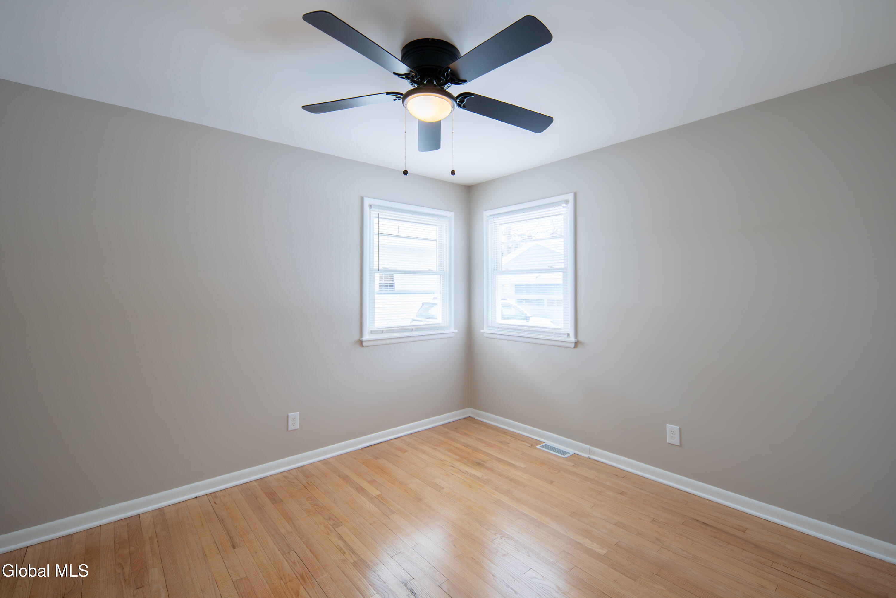 59 Lawnridge Avenue Albany NY 12208
