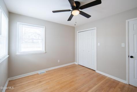 59 Lawnridge Avenue Albany NY 12208