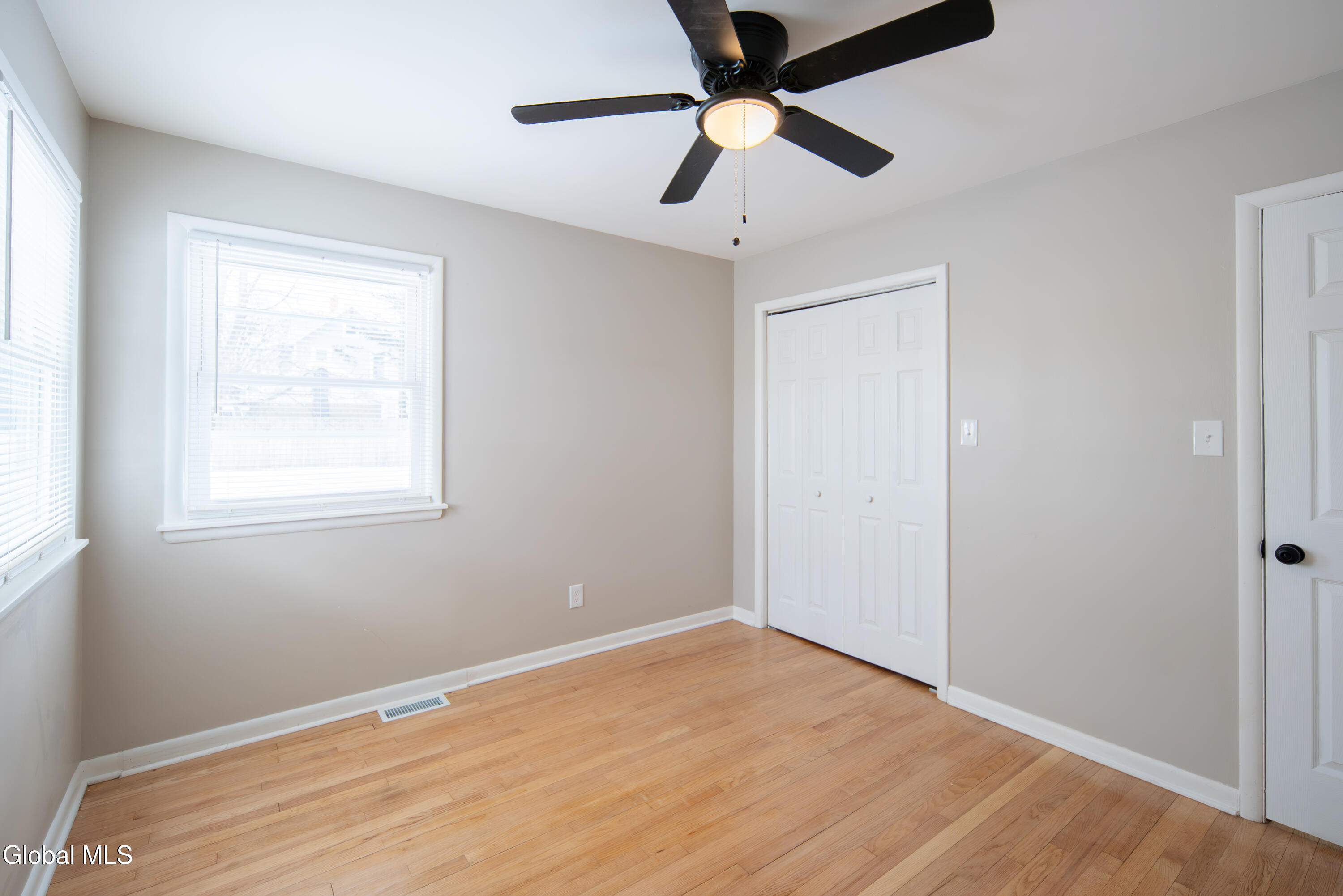 59 Lawnridge Avenue Albany NY 12208