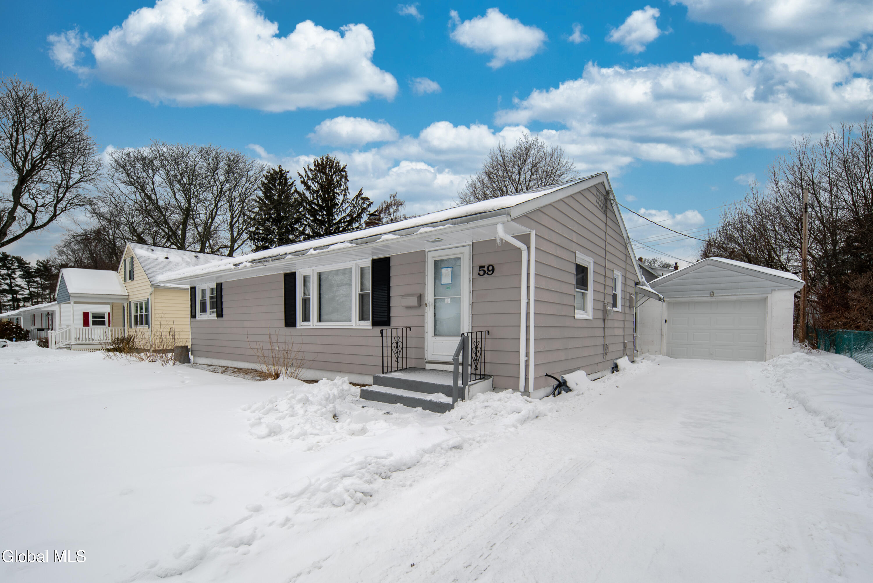 59 Lawnridge Avenue Albany NY 12208