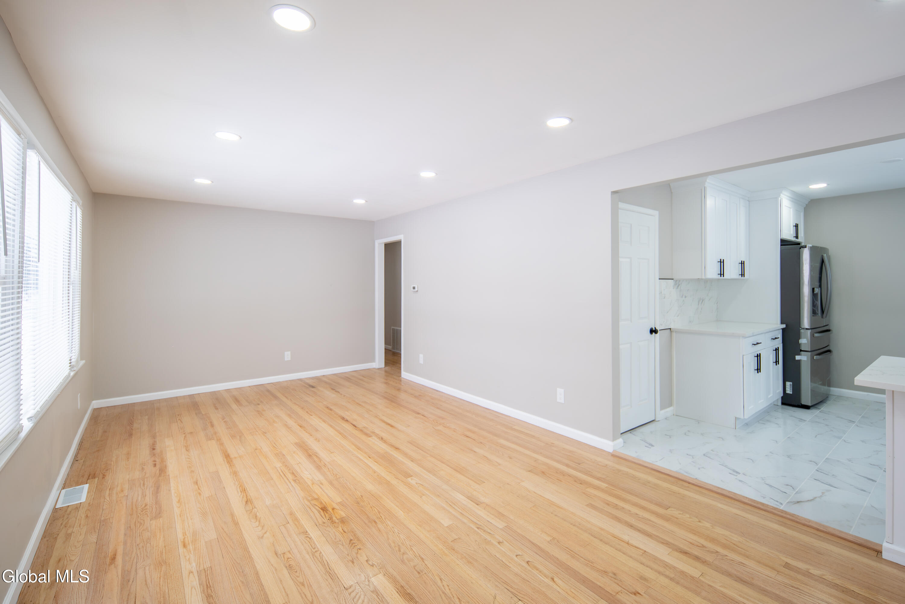59 Lawnridge Avenue Albany NY 12208