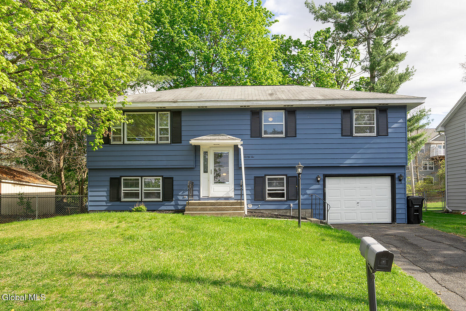 22 Hialeah Drive Troy NY 12182