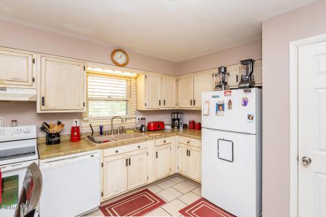 22 Hialeah Drive Troy NY 12182