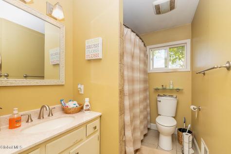 22 Hialeah Drive Troy NY 12182