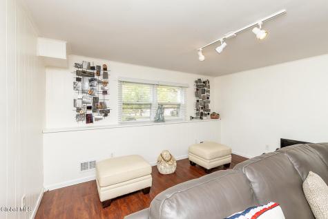 22 Hialeah Drive Troy NY 12182