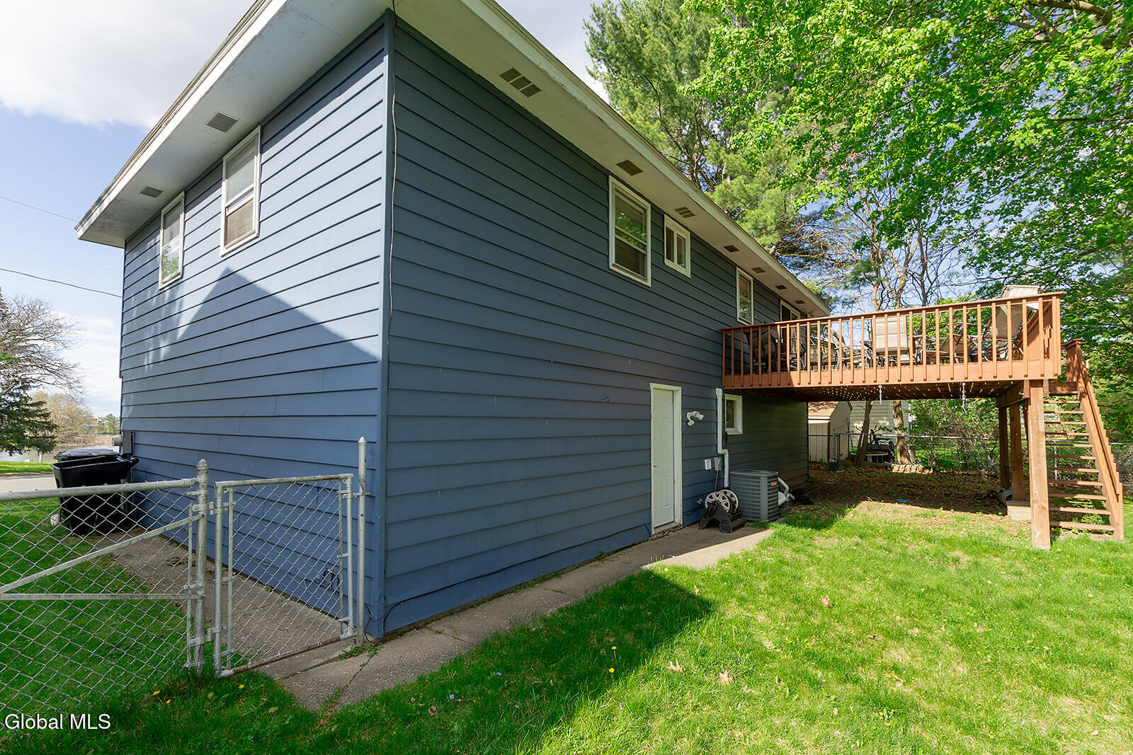 22 Hialeah Drive Troy NY 12182